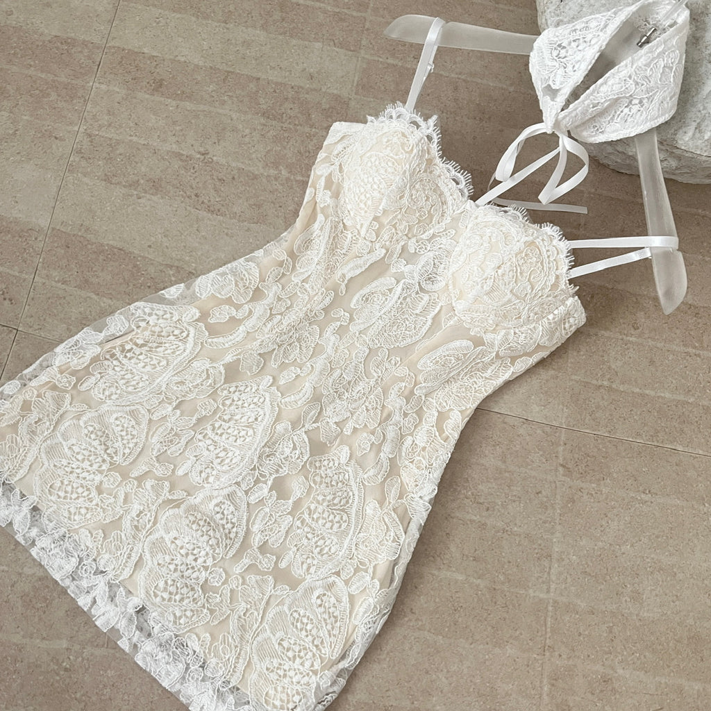 2026 French Lace Mini Dress  Club & Party Must-HaveSexy French Halter Mini Dress  Party & Prom Look